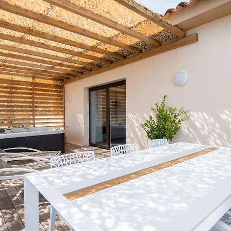 Lägenhetshotell Saletta Casale 4*