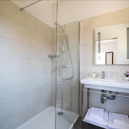 Saletta Casale LʼÎle-Rousse