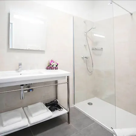 Saletta Casale Lägenhetshotell LʼÎle-Rousse