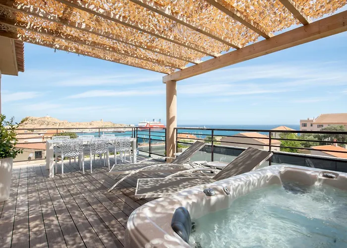 Aparthotel Saletta Casale L'Ile-Rousse (Corsica)