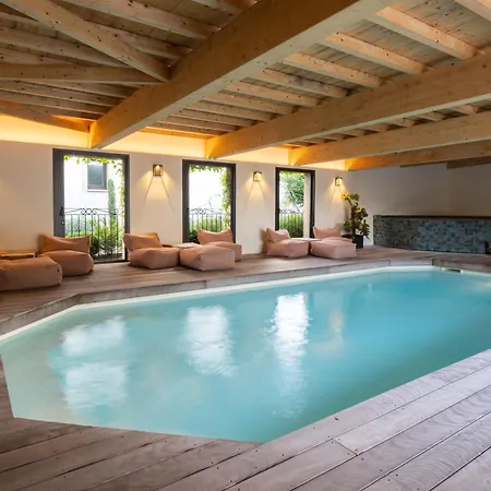 شقة فندقية Saletta Casale 4*