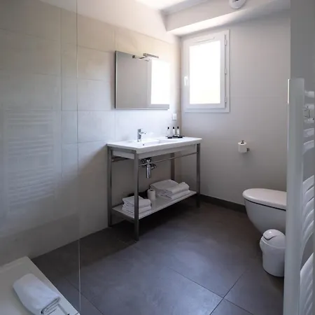 Lejlighedshotel Saletta Casale LʼÎle-Rousse