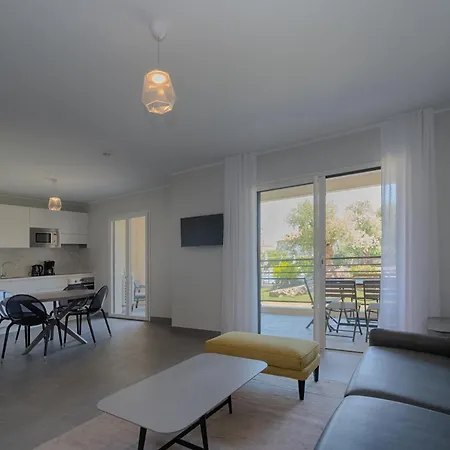 Lejlighedshotel Saletta Casale LʼÎle-Rousse