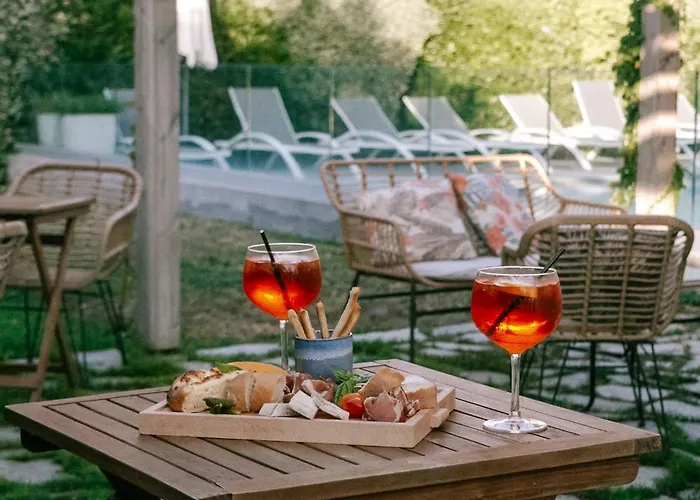 Saletta Casale LʼÎle-Rousse