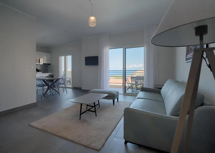 Saletta Casale Aparthotel 4*